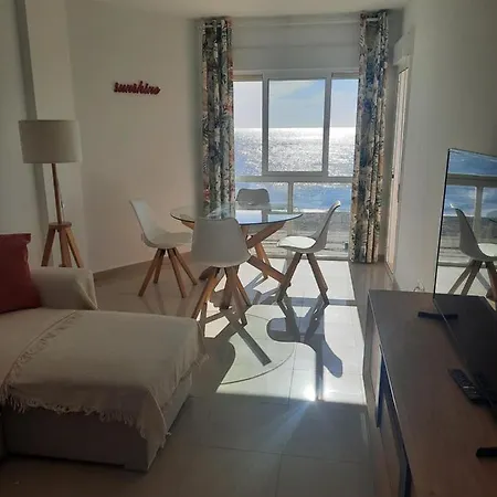 Primera Linea De Playa A 10 Min Estepona Διαμέρισμα