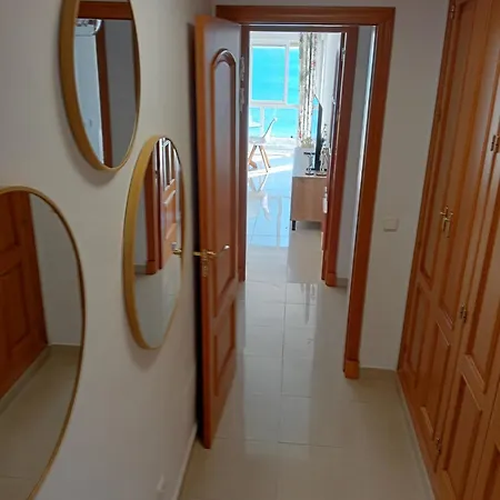 Διαμέρισμα Primera Linea De Playa A 10 Min Estepona *